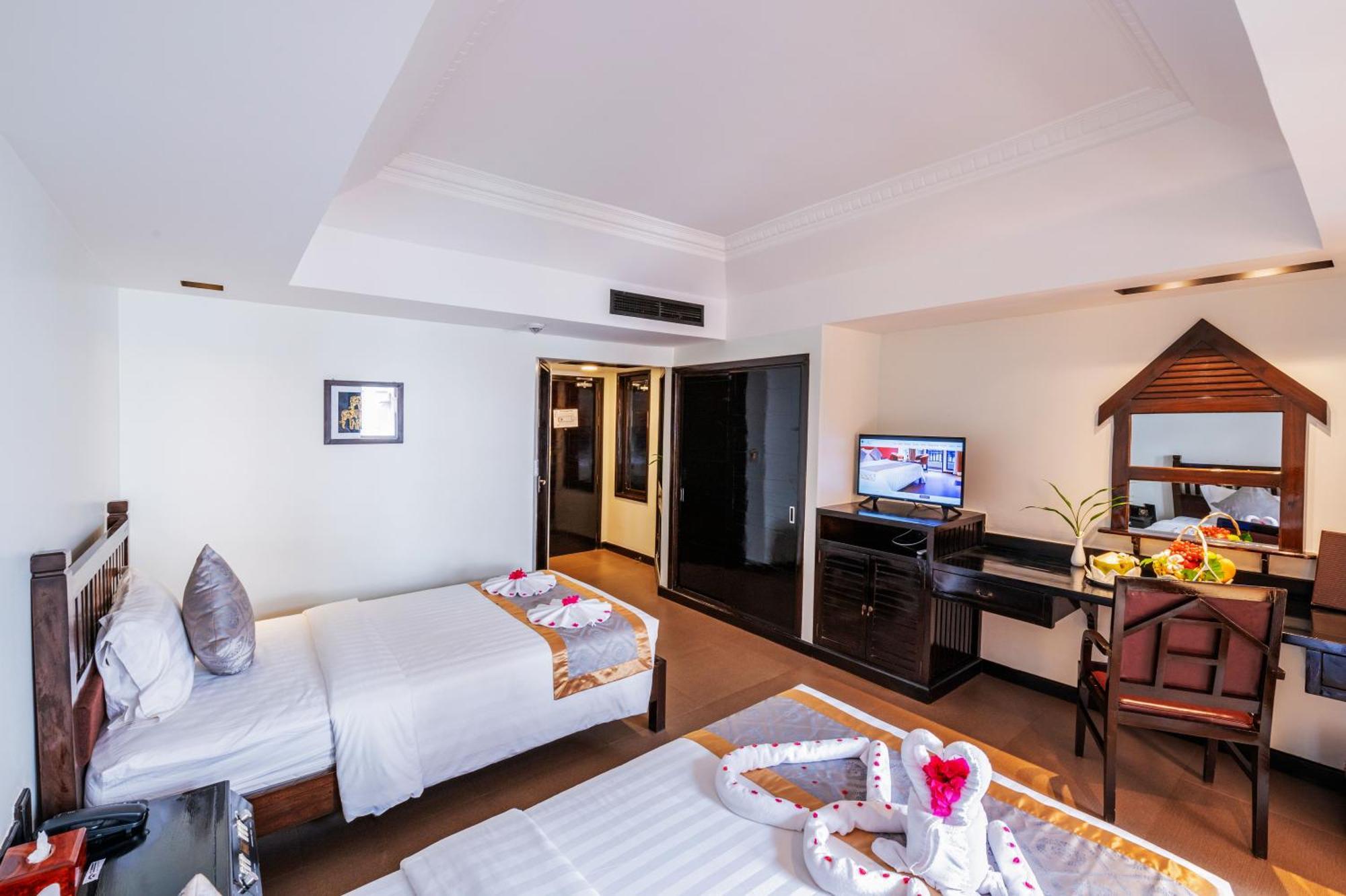Sokchea Angkor Hotel Siem Reap Exterior foto