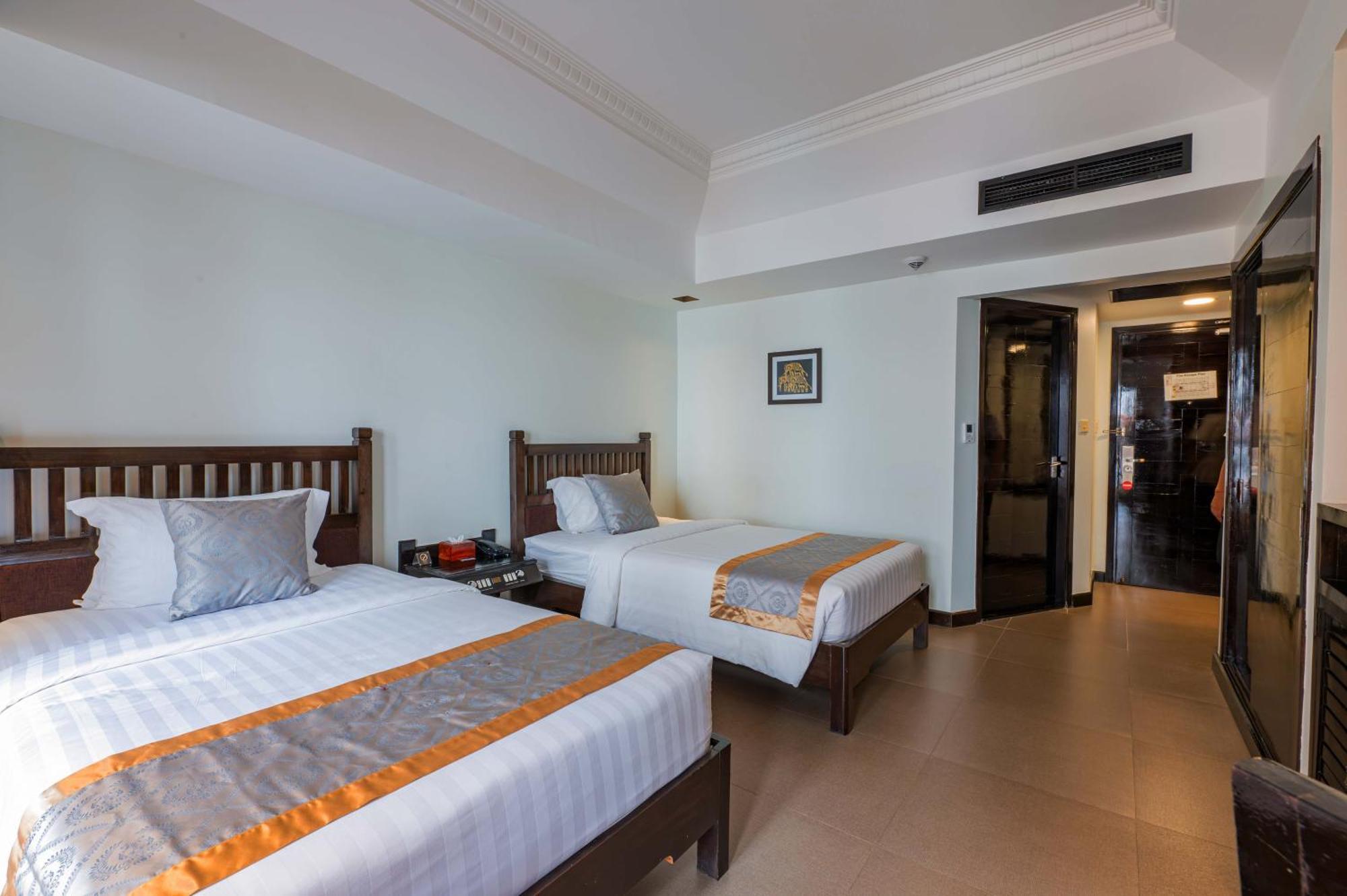 Sokchea Angkor Hotel Siem Reap Exterior foto